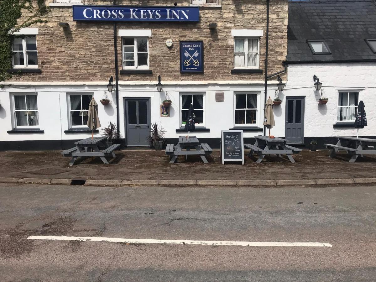 Crosskeys Inn Guest Rooms In Wye Valley Goodrich Exterior photo