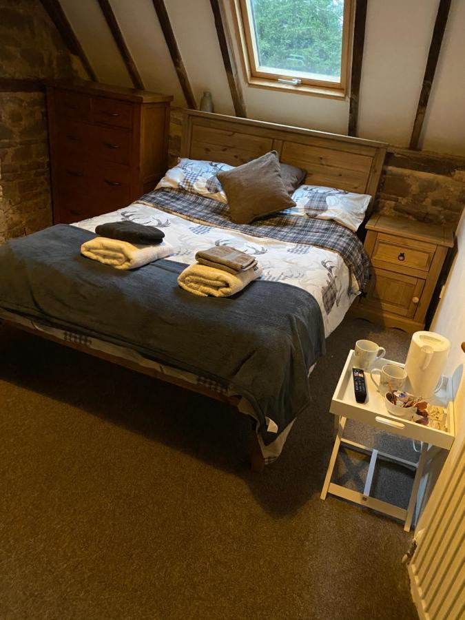 Crosskeys Inn Guest Rooms In Wye Valley Goodrich Exterior photo